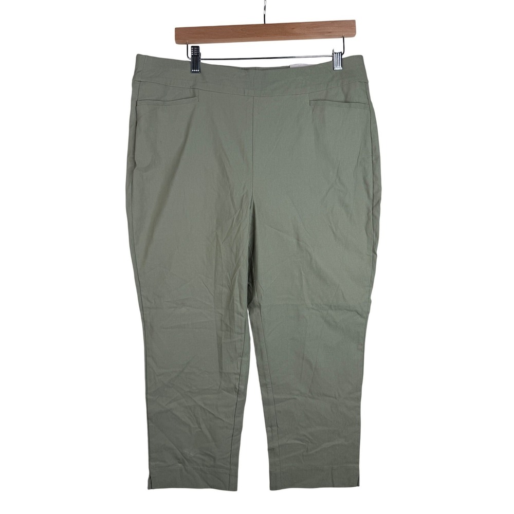 NWT Chico's So Slimming Brigitte Side Vent Slim Crop Pants Size 2.5 | US L Green